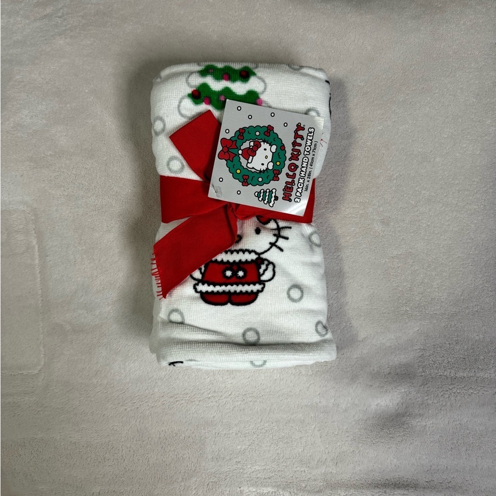 Hello Kitty Christmas Santa Hand Towels​​